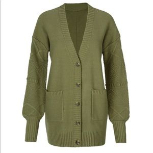 Cabi Trinity Stitch Cardigan size xs